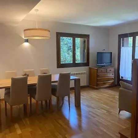 Διαμέρισμα Fantastico Piso Con Terraza En Valle De Benasque